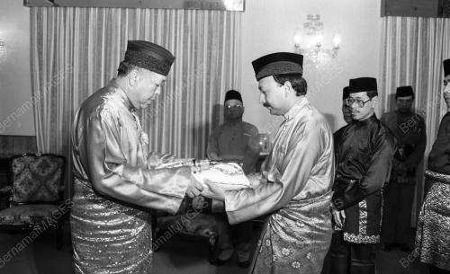 KL06_08102015_ANUGERAH