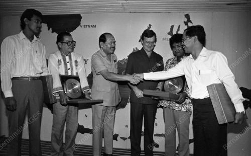 KL06_08102015_PINGAT