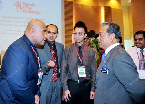 MUHYIDDIN YASSIN