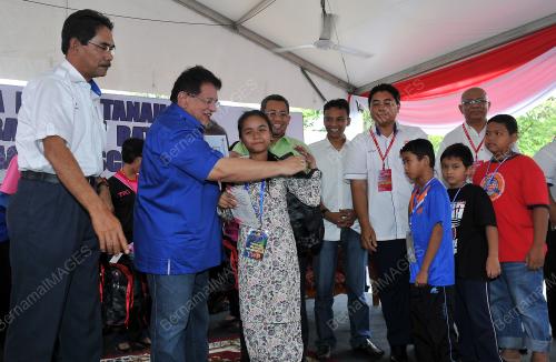 KL06_08122013_TENGKU
