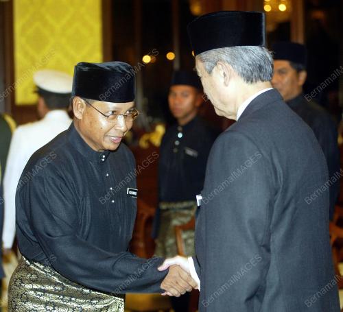 TUANKU SYED SIRAJUDDIN SYED PUTRA JAMALULLAIL