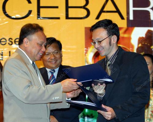 DR RAZALI AGUS