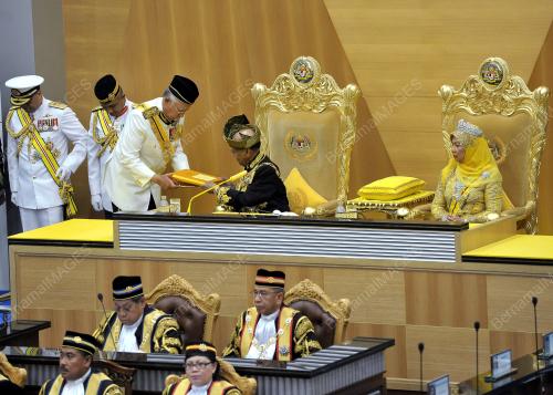 KL06_09032015_PARLIMEN