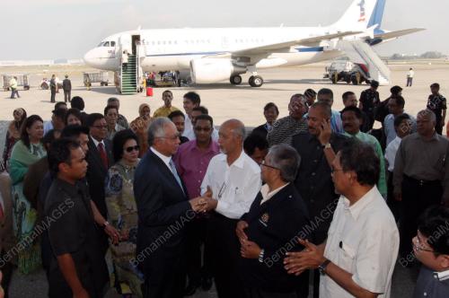DATUK SERI MOHD NAJIB TUN ABDUL RAZAK