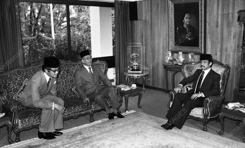 HUSSEIN ONN