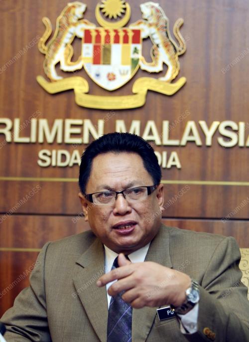 MOHD PUAD ZARKASHI