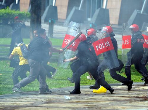 KL06_09072017_EX_RIMAU_BN201707088829