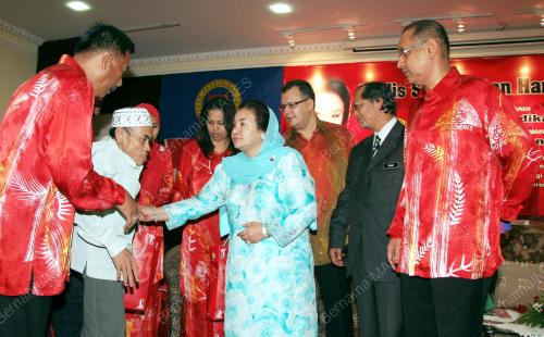 ROSMAH MANSOR