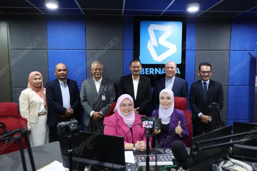 DATUK SERI FADILLAH YUSOF