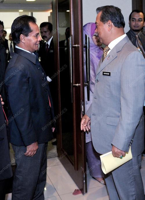 TAN SRI MUHYIDDIN YASSIN