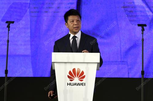 KL06_09112017_HUAWEI_ASIA_BN201711040401