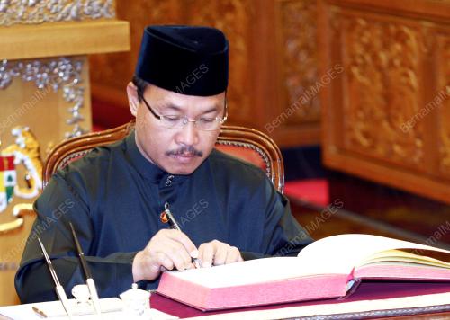 TUAN MUHAMMAD OLIAN