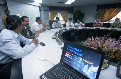 MUHYIDDIN YASSIN