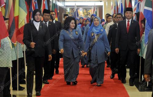 KL06_09122016_PERMAISURI