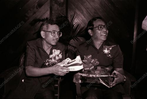 TUN DAIM ZAINUDDIN