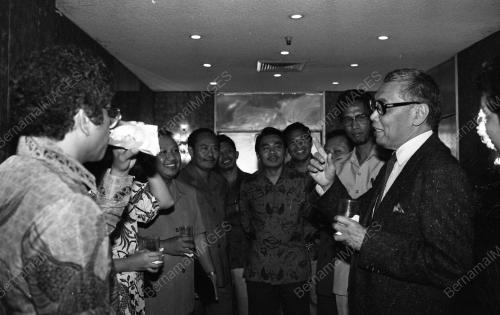 KL06_10032015_PERJUMPAAN