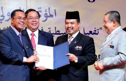 KL06_10042014_JAMIL