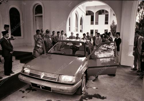 SULTAN ISKANDAR