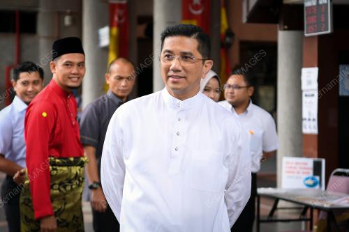 DATUK SERI MOHAMED AZMIN ALI