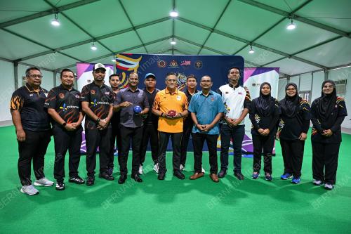 DATUK AWALAN ABDUL AZIZ