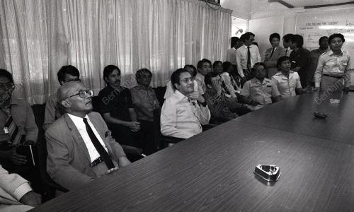 DR. MAHATHIR MOHAMAD