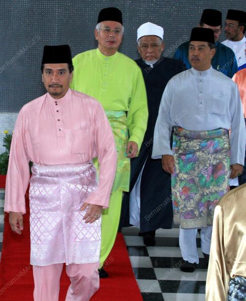 TUANKU MIZAN ZAINAL ABIDIN