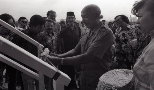 HARUN IDRIS