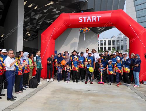 FAHMI FADZIL HADIR PROGRAM #KITAAKTIF