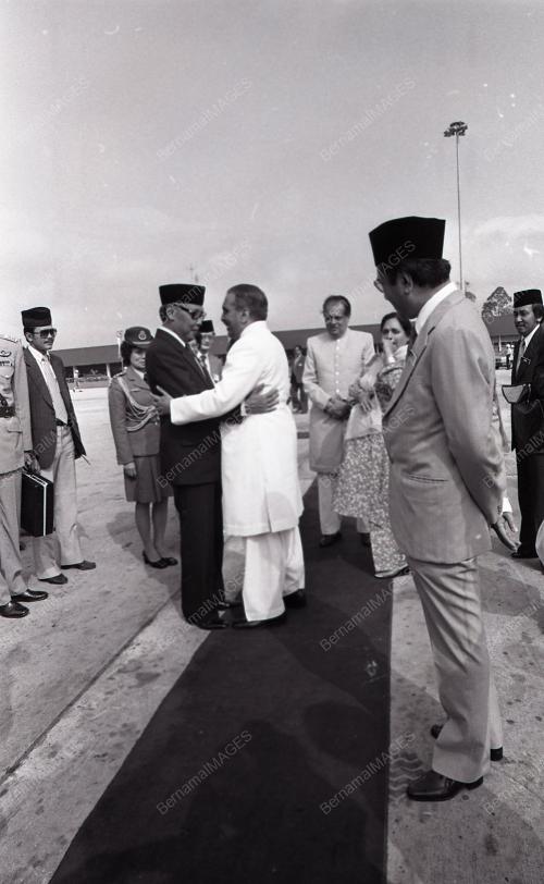PRESIDEN PAKISTAN JENERAL MUHAMMAD ZIA