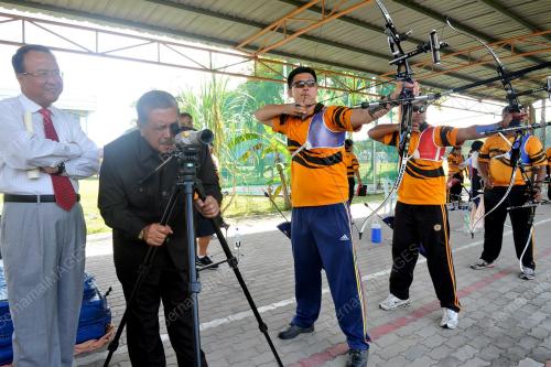 KL06_11062012_MEMANAH