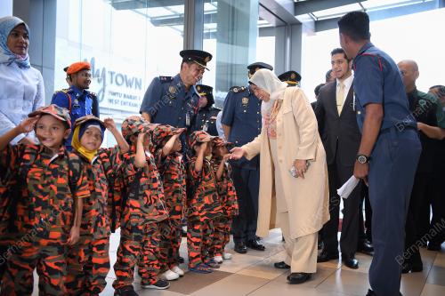 KL06_11062018_BOMBA