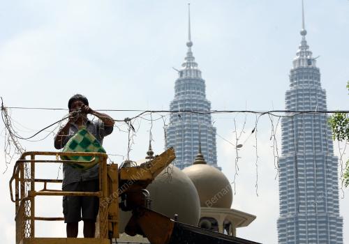 LAMPU KETUPAT