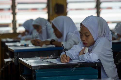 KL06_11092017_UPSR