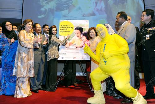 DATUK SHAHRIZAT ABDUL JALIL