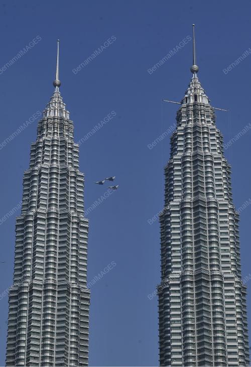 KL06_11102019_TYPHOON_BN201910103950