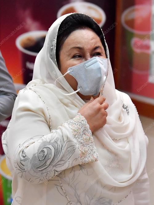 DATIN SERI ROSMAH MANSOR