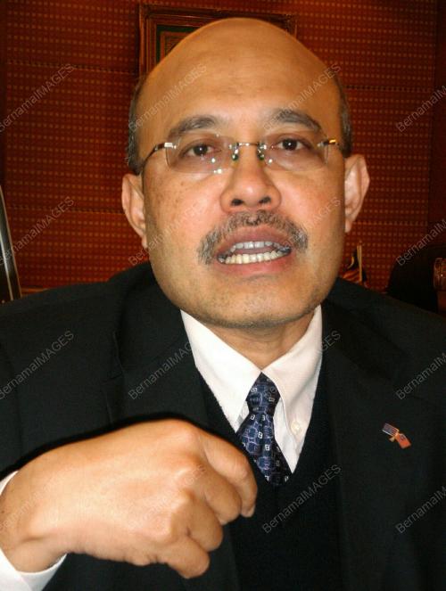 MOHD ROSLAN MAHAYUDDIN