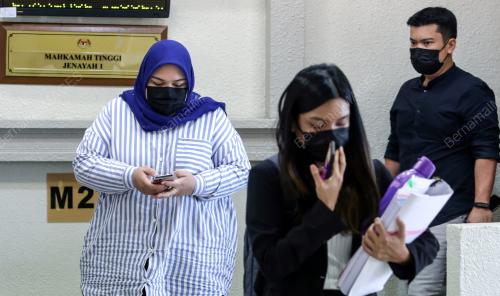 SITI BAINUN AHD RAZALI