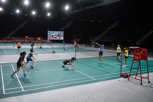 SKUAD BADMINTON LELAKI NEGARA
