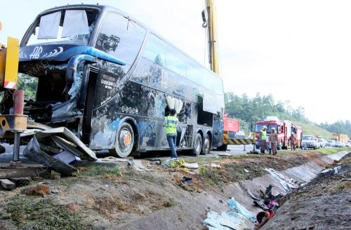 BAS EKSPRES TERBALIK