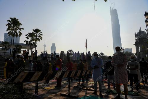 SOLAT SUNAT AIDILFITRI