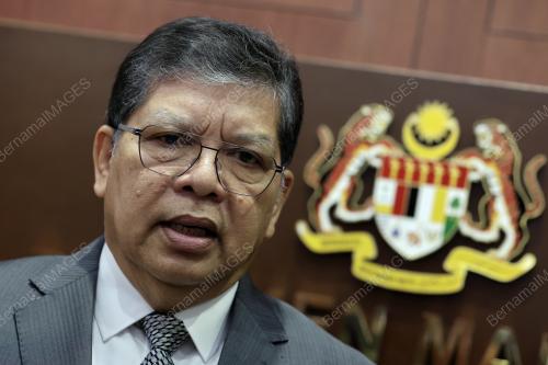 TAN SRI JOHARI ABDUL