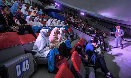 KL06_13062019_PLANETARIUM_BN201906121825