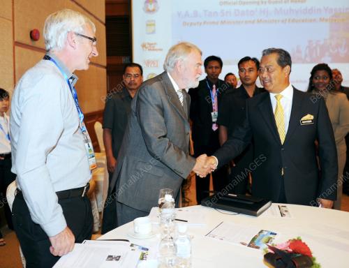 TAN SRI MUHYIDDIN MOHD YASSIN