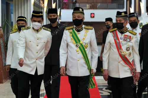 DATUK SERI ISMAIL SABRI YAAKOB
