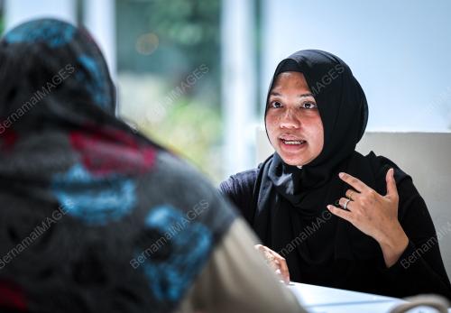 ZAINAB ASH SHUGRA AMER