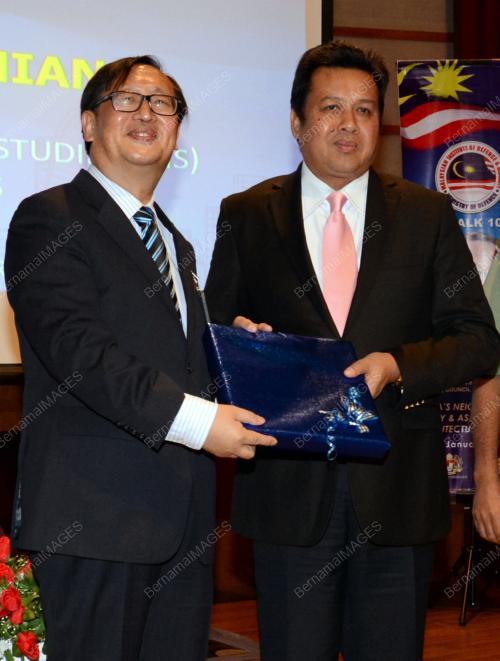 KL06_14012015_WISMA_PERTAHANAN