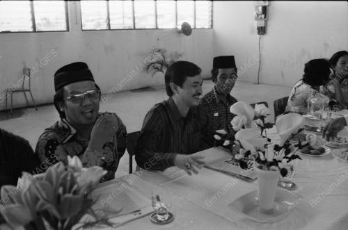UMNO