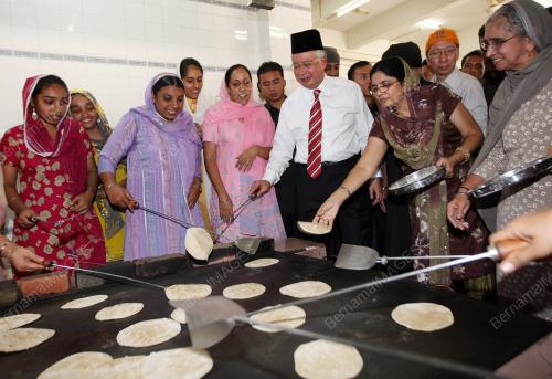 MOHD NAJIB TUN ABDUL RAZAK