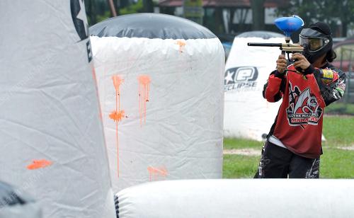 KL06_14042012_PAINTBALL